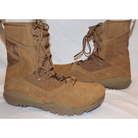 Nike SFB Field 2 8" Leather Tactical Boots Men's 14 Coyote‎ Brown NEW - Picture 1 of 6